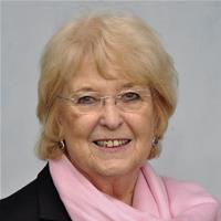 Profile image for Pauline Dee